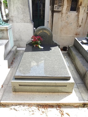 パッシー墓地　Cimetière de Passy
