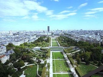 エッフェル塔　La tour Eiffel